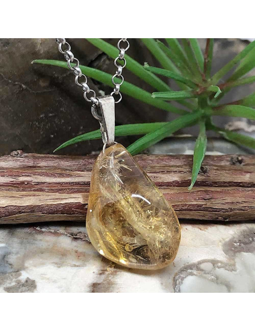 Pendentif pierre Citrine  roulée sur chaîne argentée