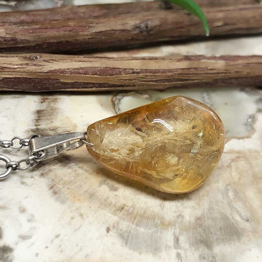 Pendentif pierre Citrine  roulée sur chaîne argentée