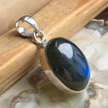 Pendentif en argent 925 avec Labradorite Bleue A