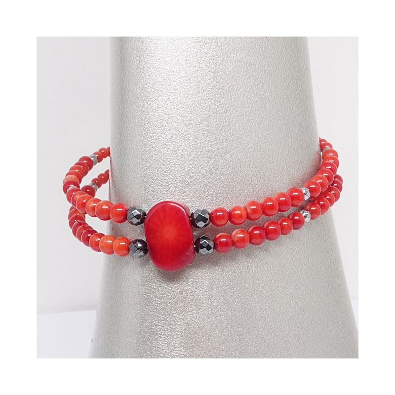 Bracelet double rangs de corail et hématite