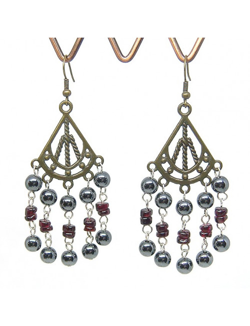 Boucles d'oreilles longues en grenat et hématite style vintage