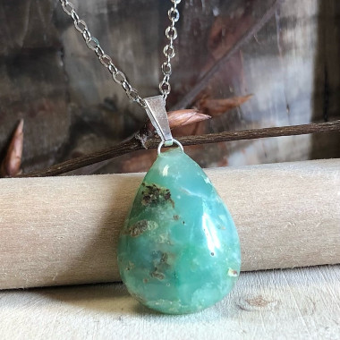 Le Symbole de la chrysoprase est la compassion et La douceur