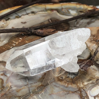 Cristal de roche brut (3-4cm) ~ Circulation des énergies