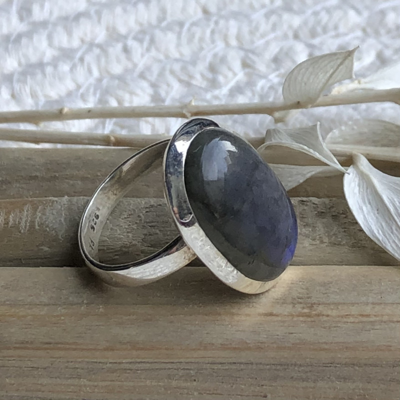 Bague en labradorite