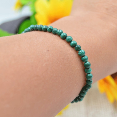 Spécialité en pierre fine semi-précieuse de malachite. Bracelet bien-être