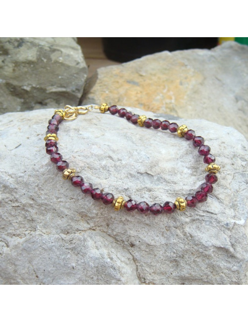 Bracelet grenat