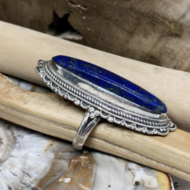 Bague en argent et en pierre de lapis lazuli