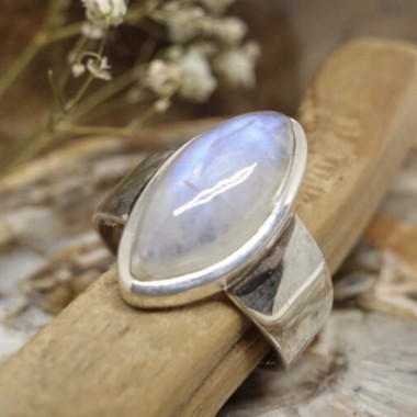 Bague argent 925/1000 et Pierre de lune